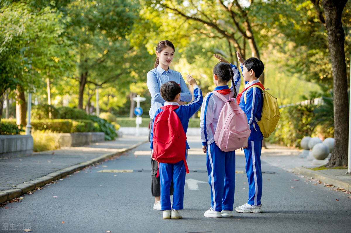 开学倒计时,七年级新生怎样快速适应初中?名班主任来支招