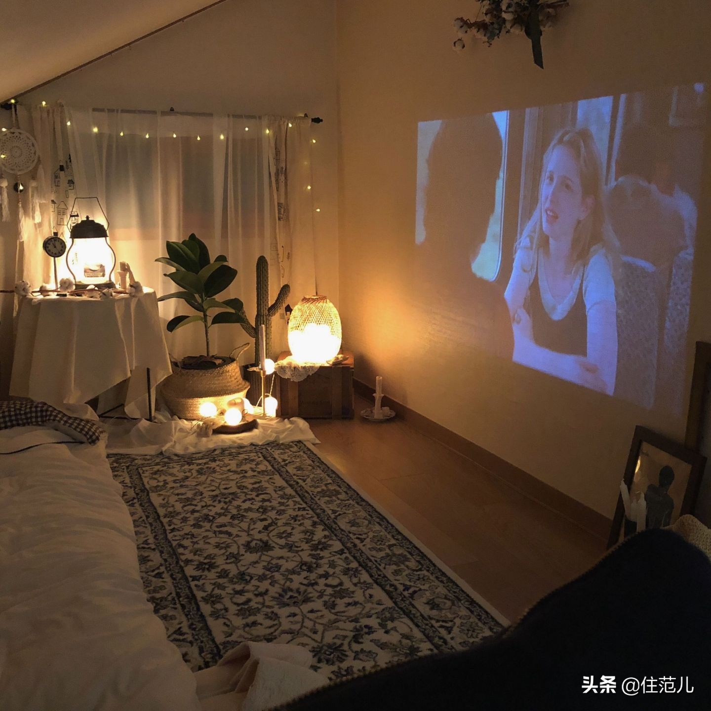 卧室4k巨幕,在卧室看投影超高清