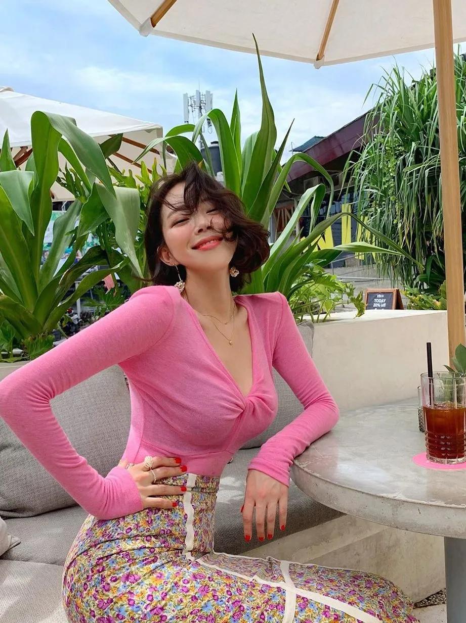 日韩ins风博主,ins上超火的穿搭博主