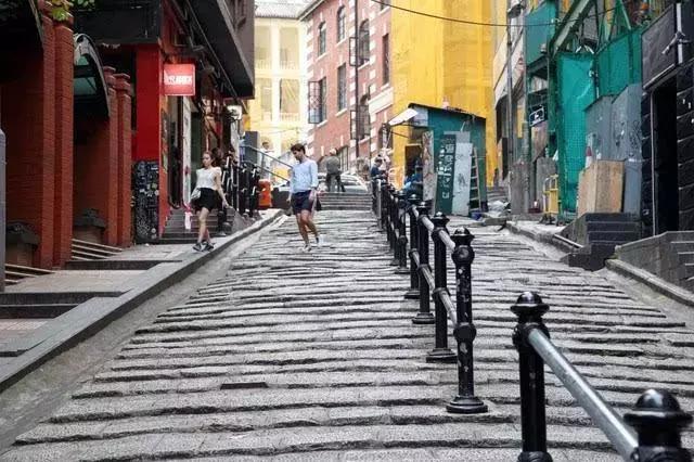 港珠澳大桥香港通关时间表,港珠澳大桥香港口岸巴士网上购票