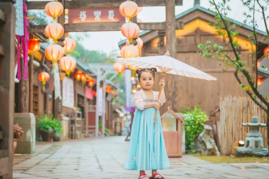 横店旅游团建主题,横店大型体验式团建活动