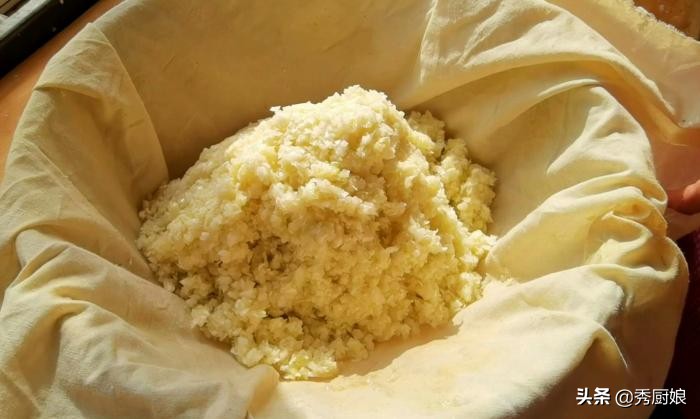 白菜猪肉饺子馅的做法白菜焯水么,白菜饺子带汤的做法大全