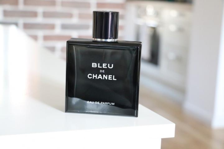 比较骚气的香水男,香水男士排行榜前十名