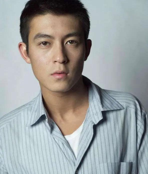 特步和nike有什么关系吗 (nike与特步对比)