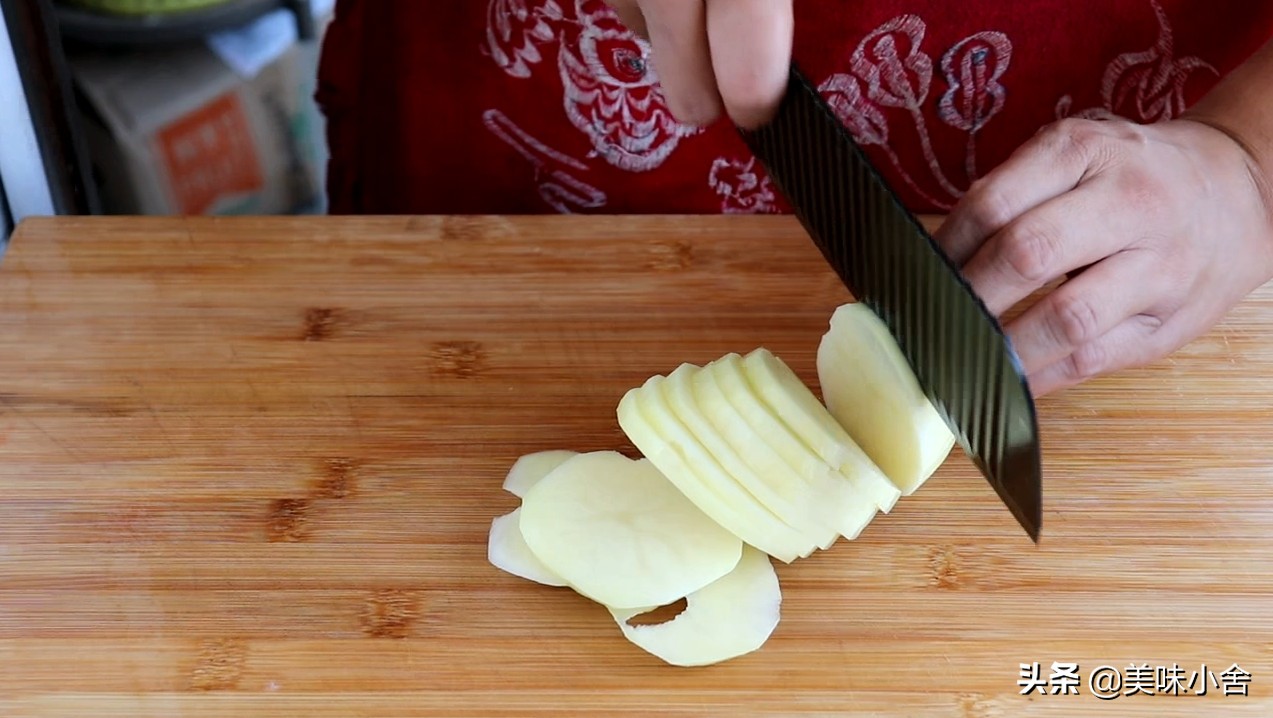 麻辣干锅虾的家常做法大全视频,想吃干锅虾不用去饭店