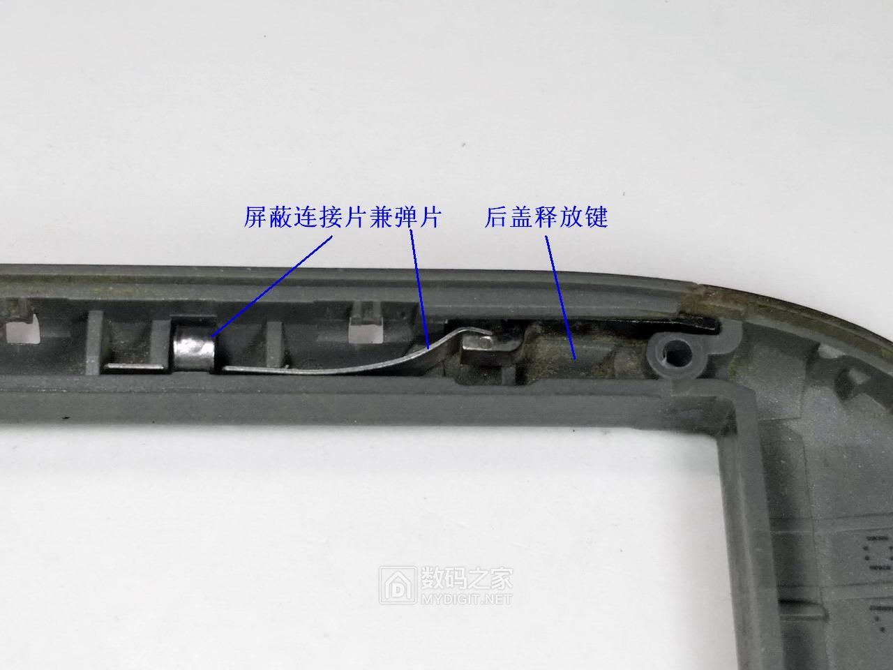 70余图拆解2008年款诺基亚全键盘旗舰E71,曾经的神机名不虚传