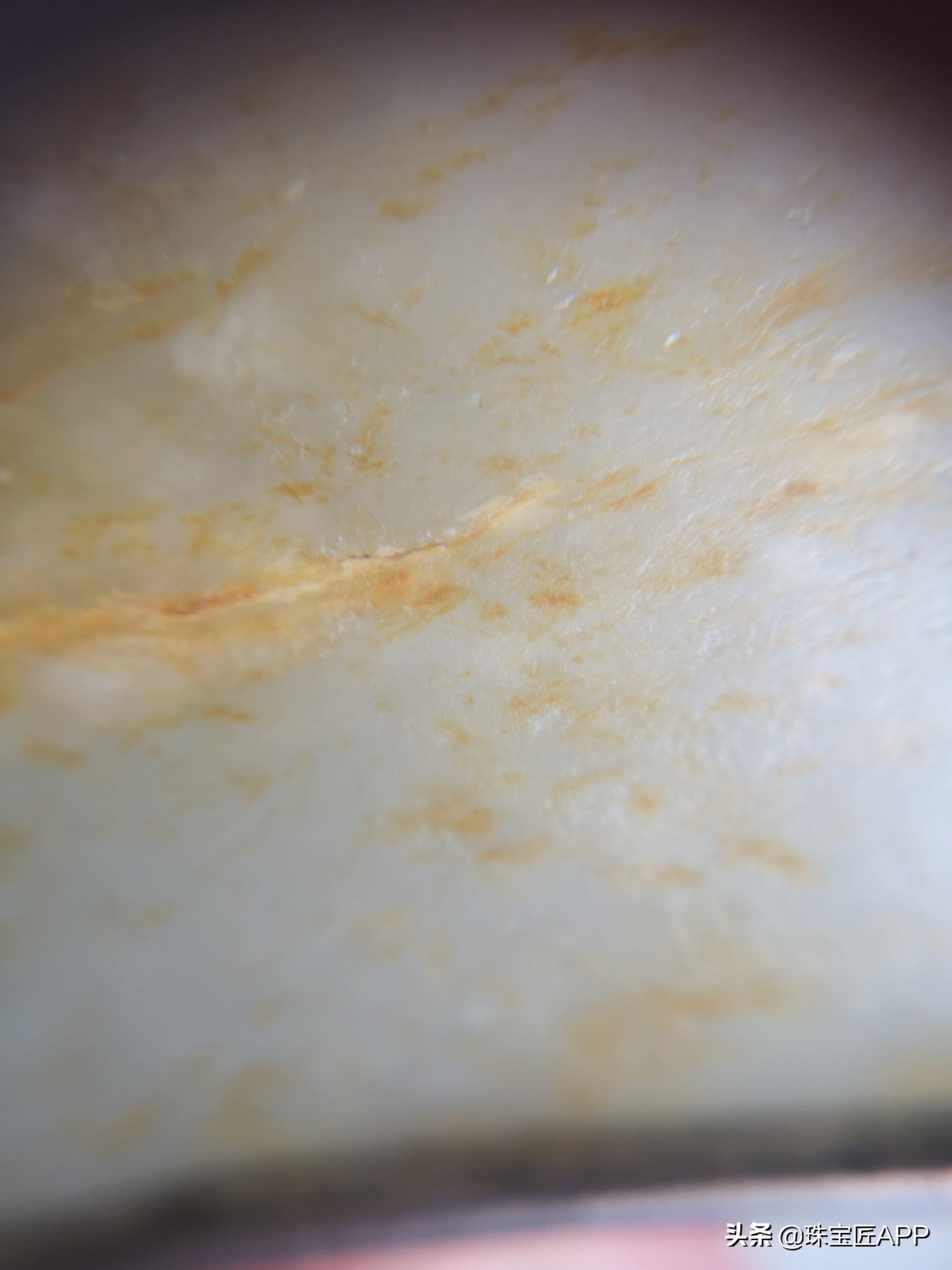 和田玉籽料如何看皮色真假,怎样辨别和田玉籽料真假或皮色