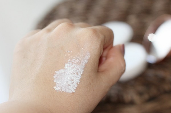 欧莱雅最好用的水乳霜是哪款,巴黎欧莱雅空气轻垫粉底