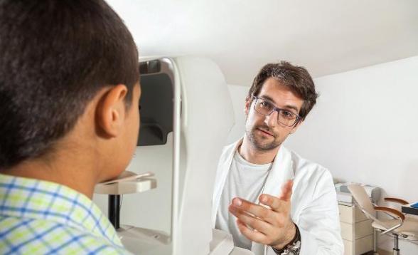 眼镜店棱镜的验配步骤,哪里可以学眼镜验配