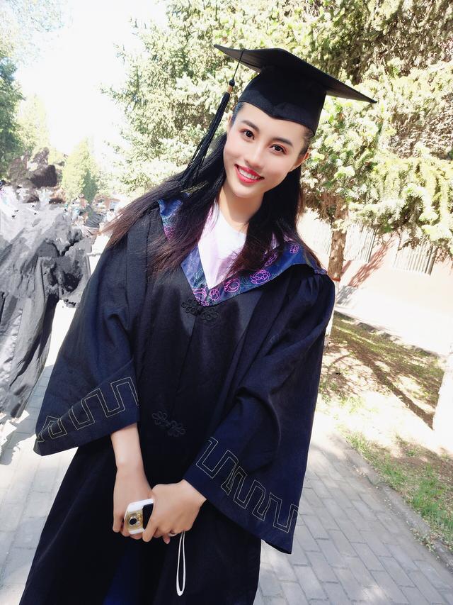 王晶女演员飞天,王晶旗下惊艳的女明星