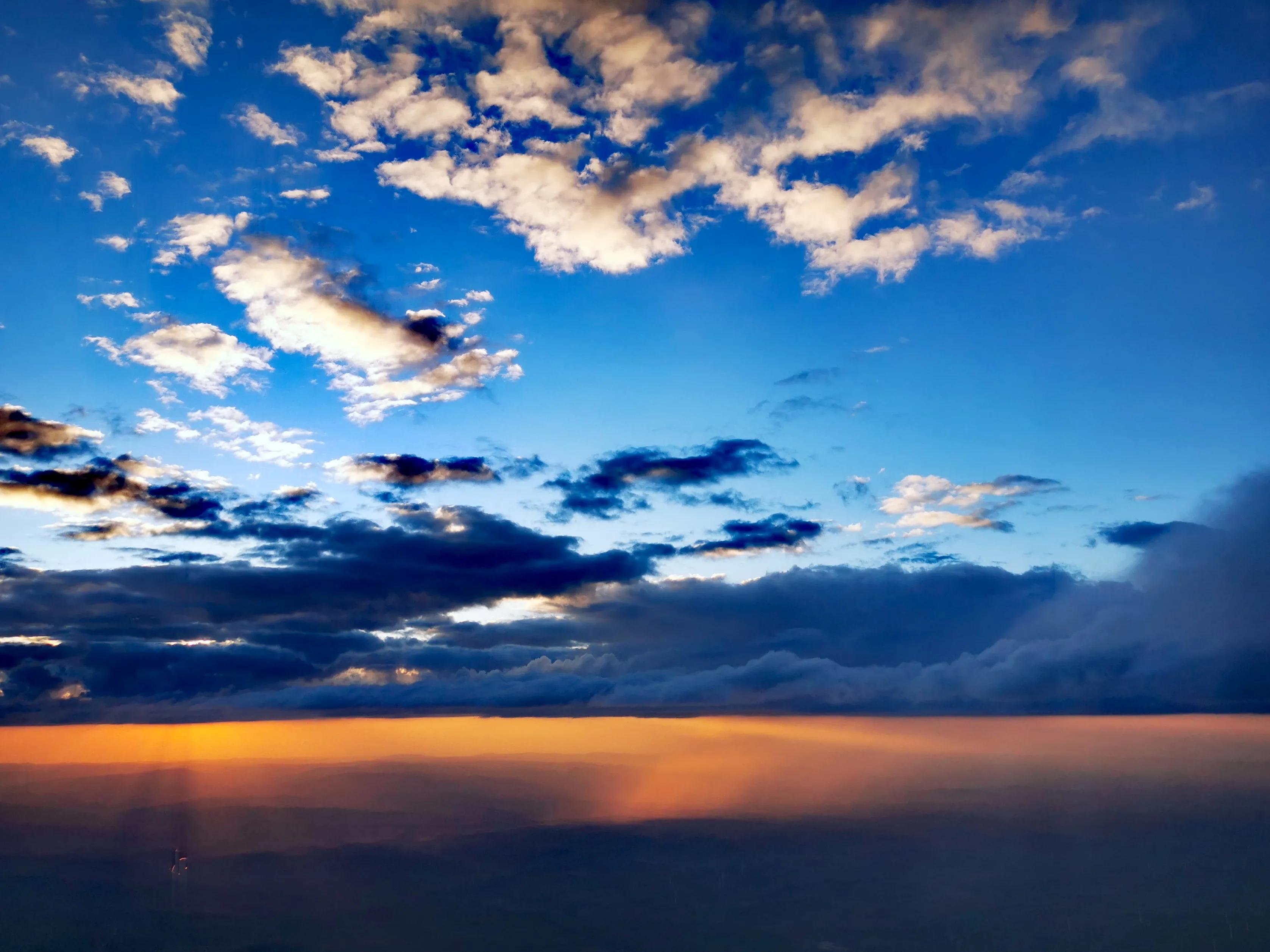 夕阳美如画清风醉晚霞诗句谁写的,夕阳美如画清风醉晚霞原文