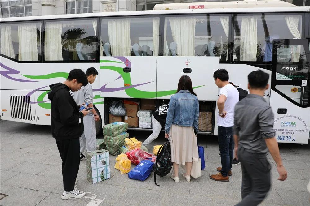 广西高职招生宣传大篷车,2020年南宁中专招生