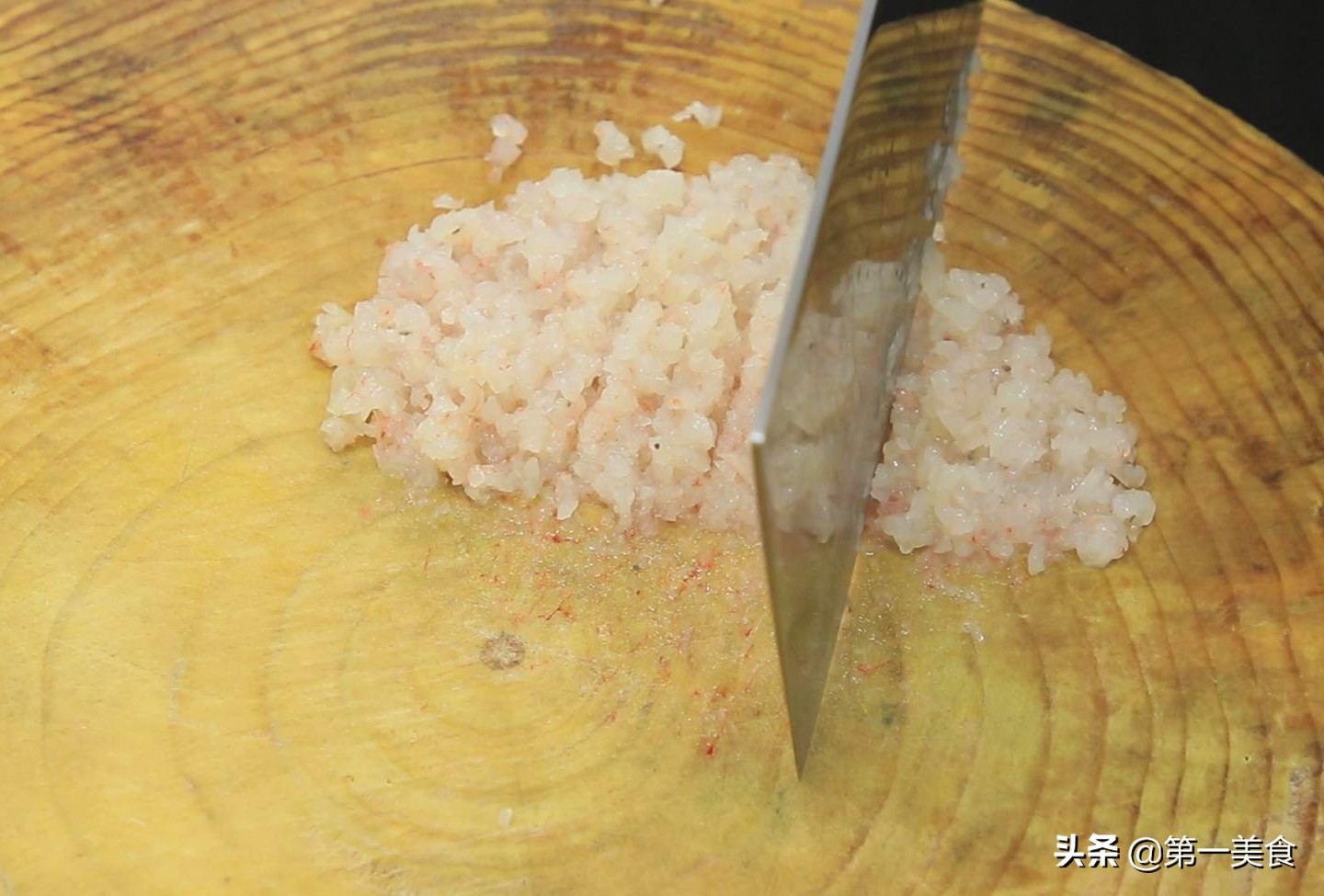 又酥又脆煎饼的家常做法,大厨做煎饼果子的配方教程