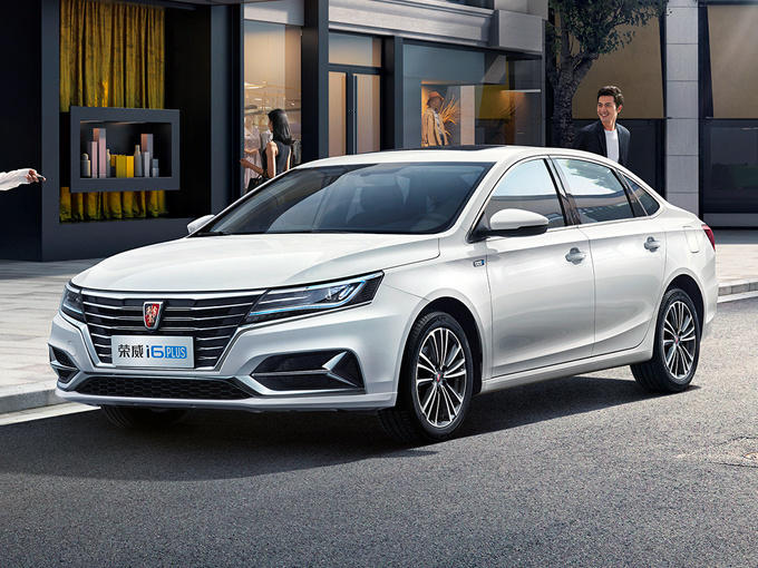 比亚迪秦pro混动对比吉利帝豪gl,吉利新帝豪第四代和比亚迪秦dmi