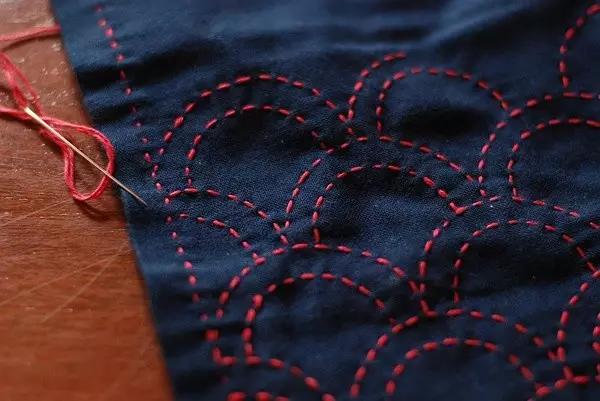 刺子绣边缘如何绣,刺子绣衣服视频教程