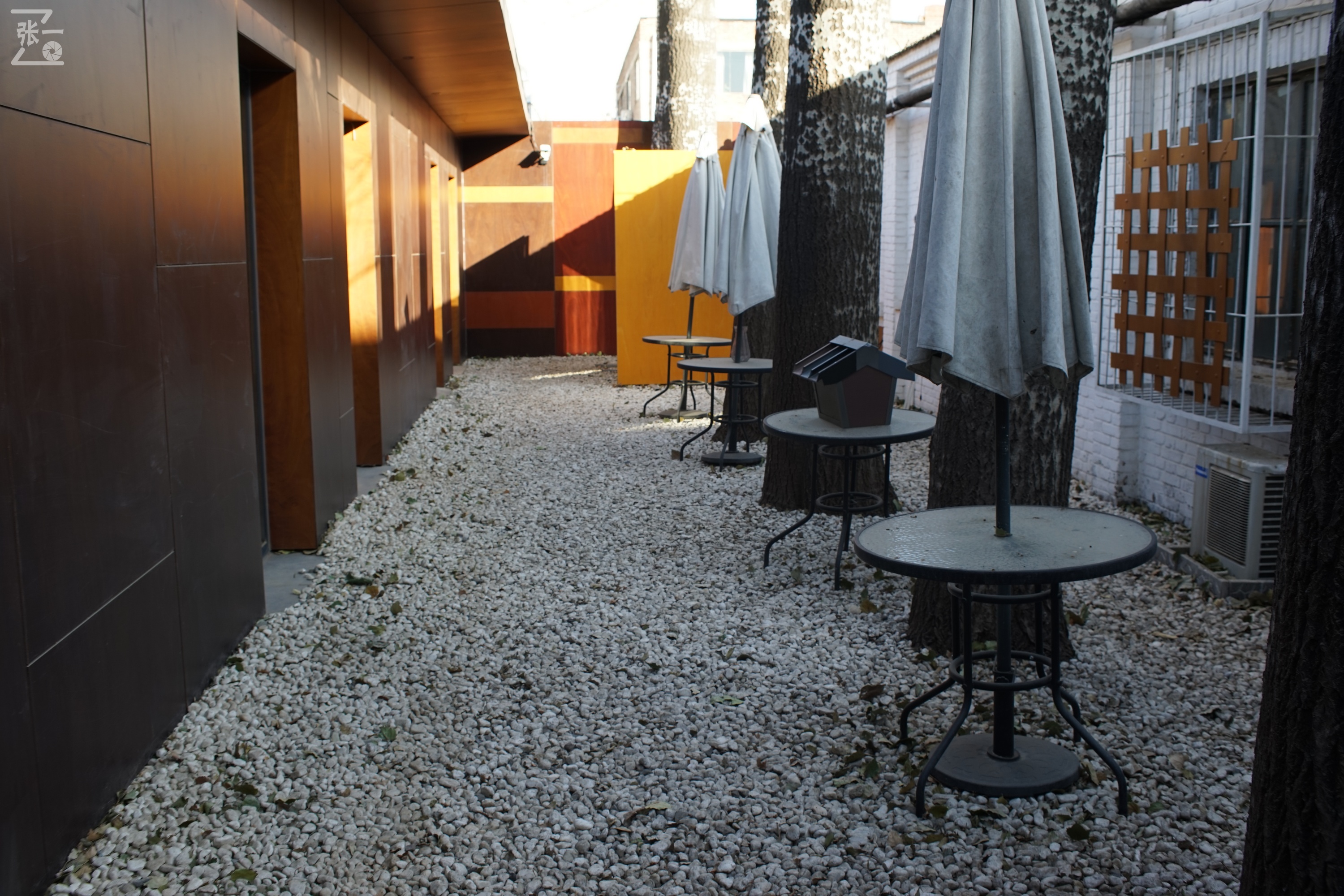 国产中一光学35/2镜头+索尼微单实拍北京798艺术区