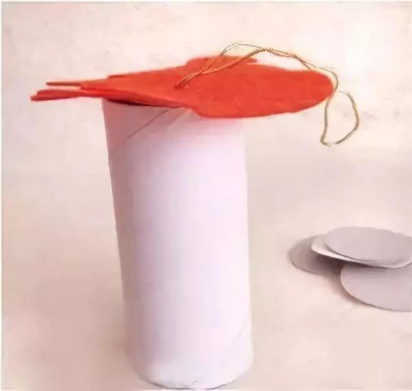 元旦节手工纸灯笼鞭炮,元旦手工立体鞭炮