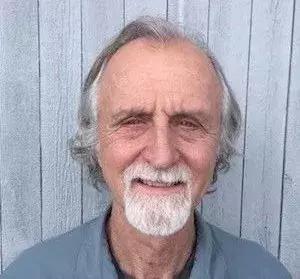 棣栧眾鍏ㄤ汉骞哥鍥介檯璁哄潧,璁哄潧鍢夊鍚嶅崟