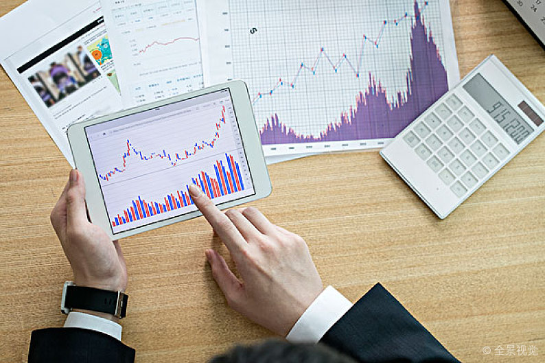 外汇和期货现货的区别,外汇期货在哪个市场进行交易