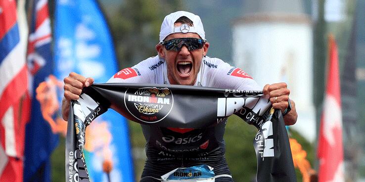 跑狐周记|1:59:40基普乔格成功破2!Kosgei破女子世界纪录