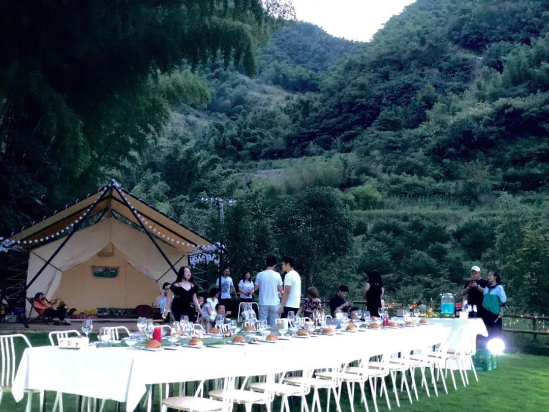 包吃包住包培训更包“向往的生活”！年底还有补助！桐庐有份工作在等你