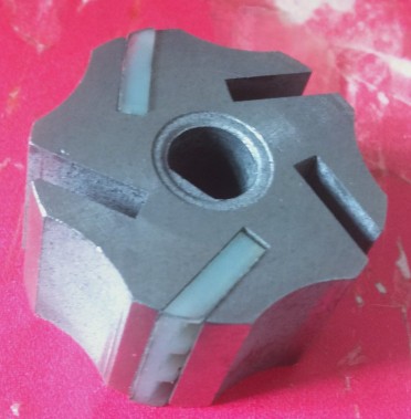 12v电瓶可带多少瓦的抽油泵,电动抽油泵12v怎么连接电瓶