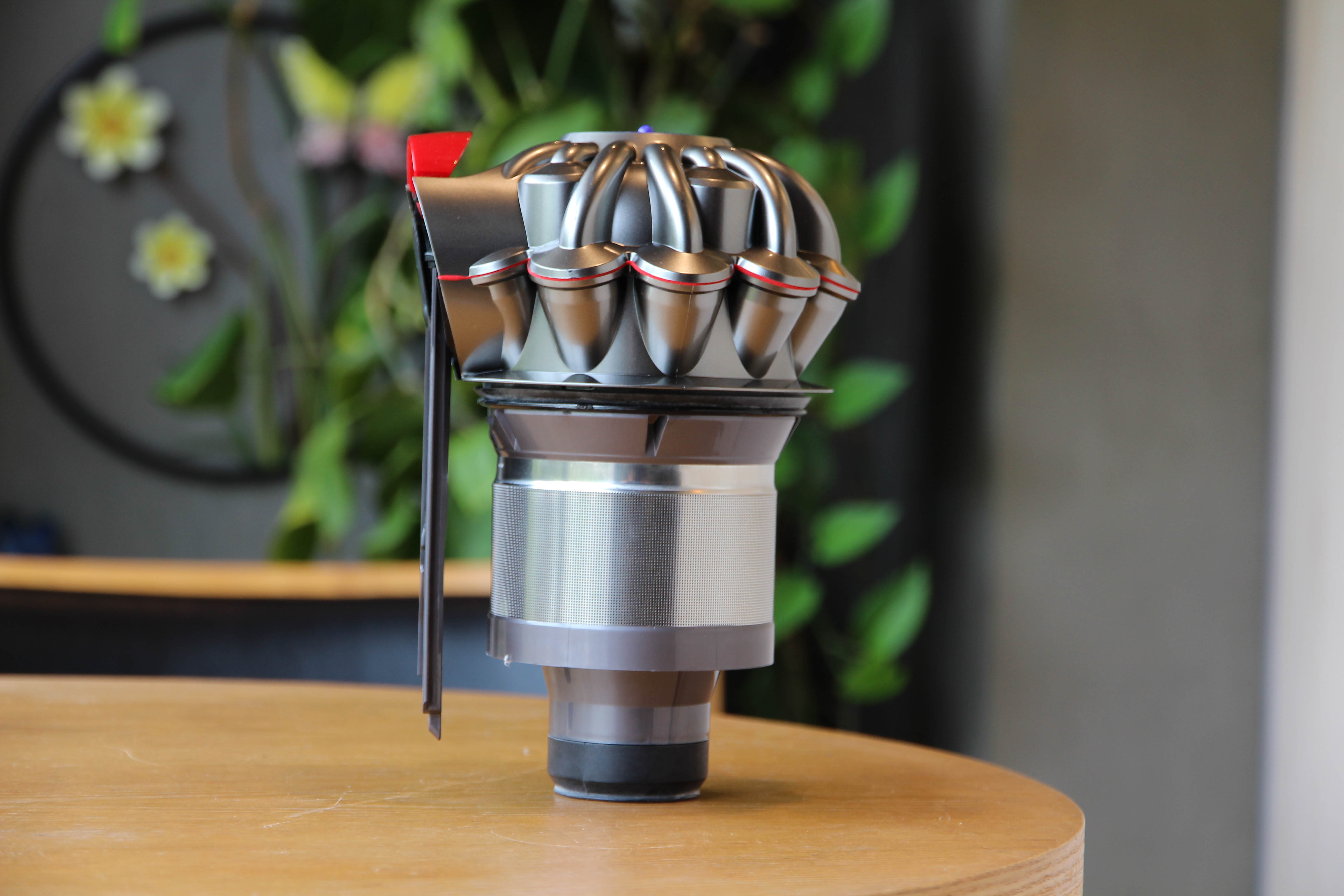 戴森吸尘器v8开箱全过程,戴森吸尘器v8fluffyorigin