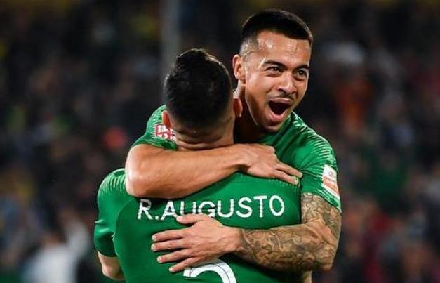 里皮的战术到底行不行,里皮临场指挥让人印象深刻