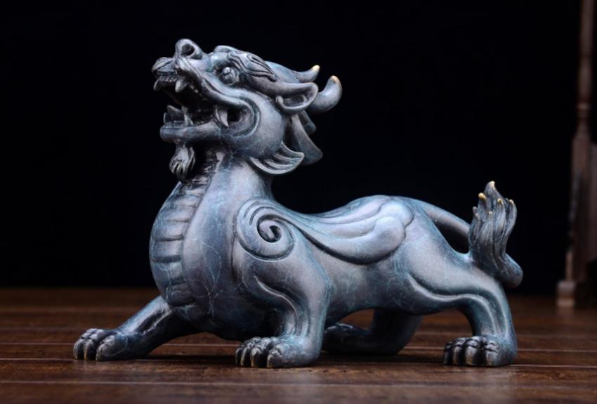 店内摆貔貅的忌讳,开店摆放金蟾还是貔貅