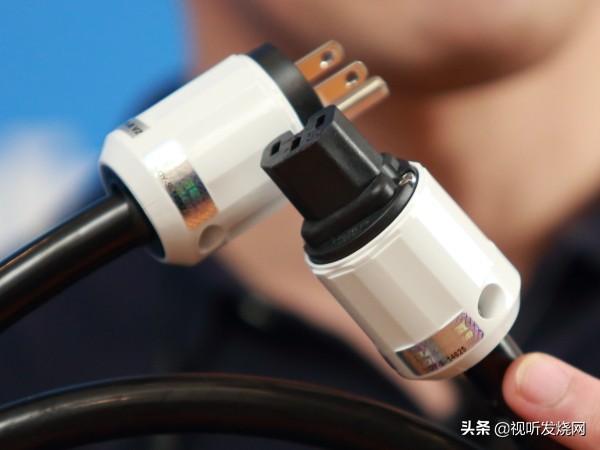 50年经验,全日本制造:专访Oyaide营销经理石黑勇人