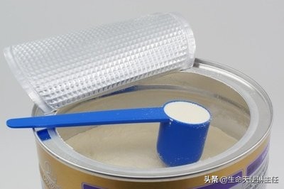 怎么辨别宝宝胸部是否发育,如何判断宝宝胸部有没有早熟