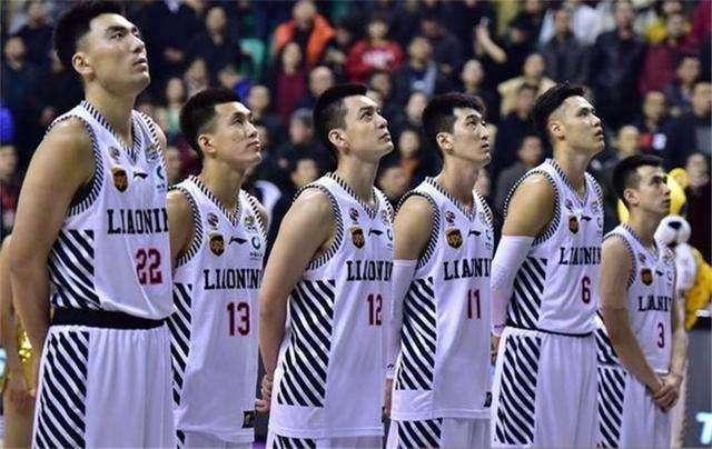 辽篮年轻照片,辽篮超帅照片