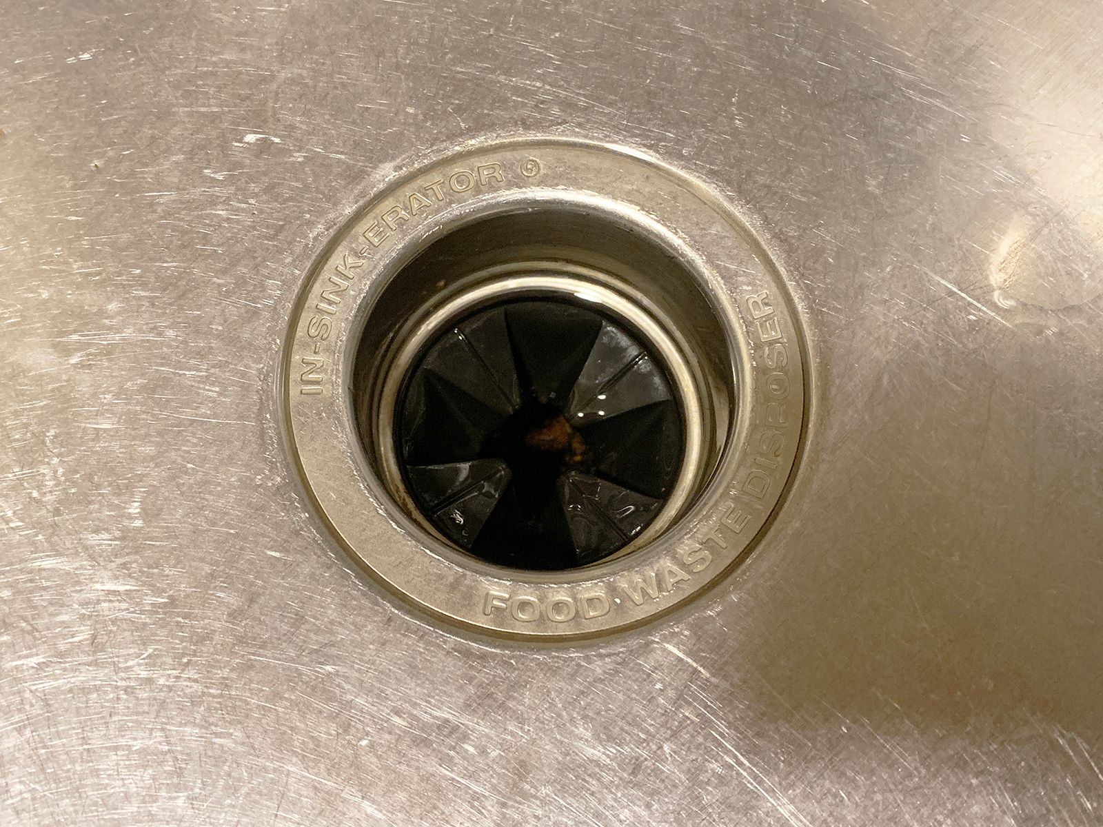 垃圾处理器应不应该买,买完就后悔的硬件