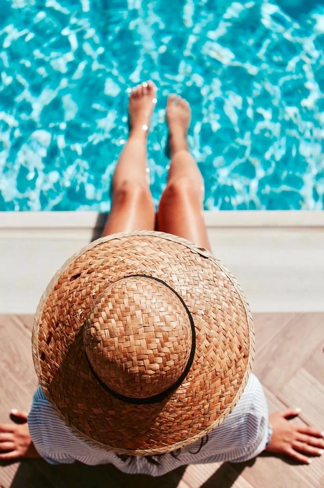 这个防晒喷雾有点豪！砸了几十万到李佳琦直播间，就为了冒个头