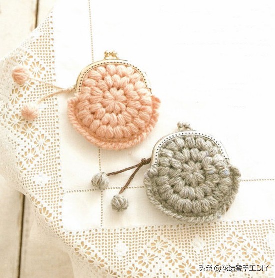细毛线编织小饰品不用钩针超简单,用毛线编织小饰品简单不用钩针