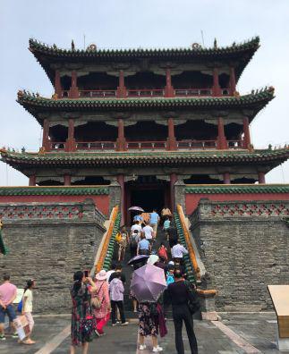 沈阳中街故宫值得去吗,沈阳故宫必去一条街