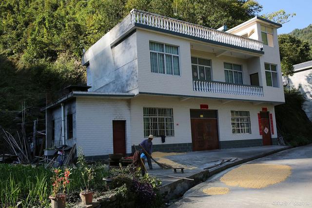 最新关于农村房屋确权新政策,全国农村房屋确权最新政策