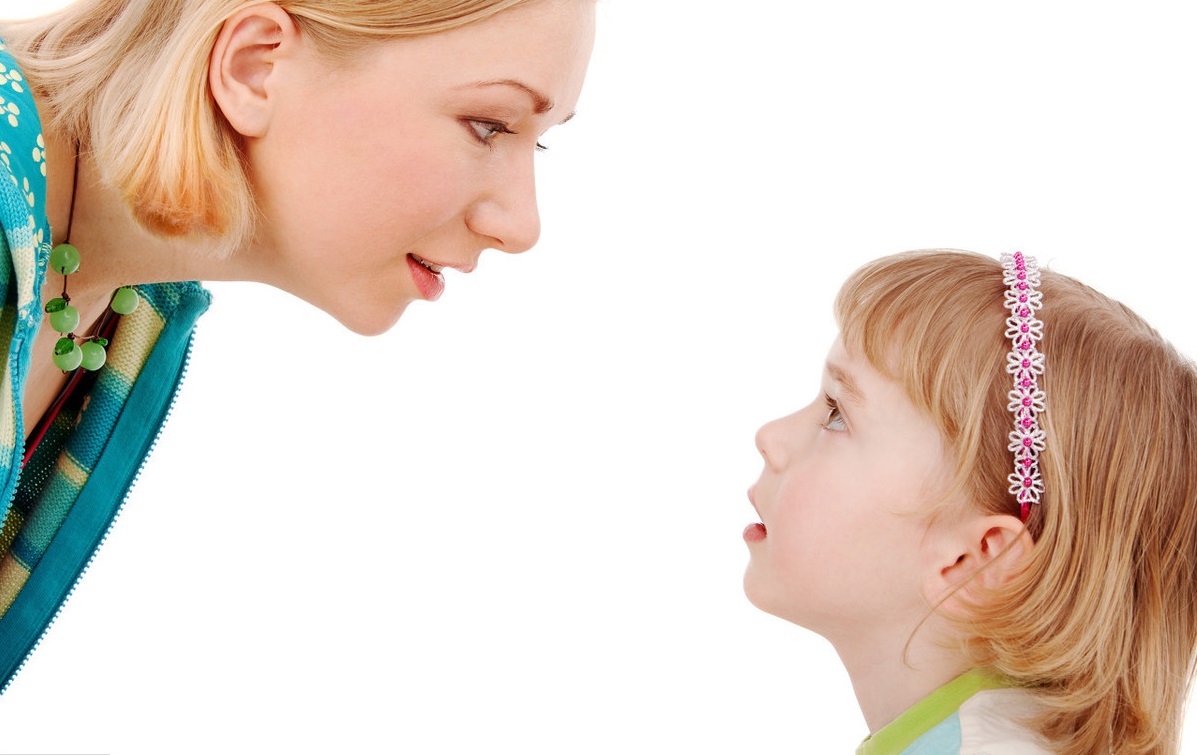 5岁女童自己*体下**塞进“异物”，吓坏妈妈，医生：性教育越早越好