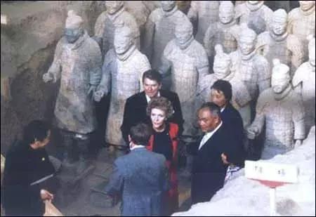 兵马俑文官俑解说,兵马俑解说员马导