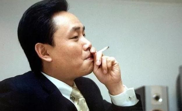 国美大涨32%，终于不是因为黄光裕出狱了