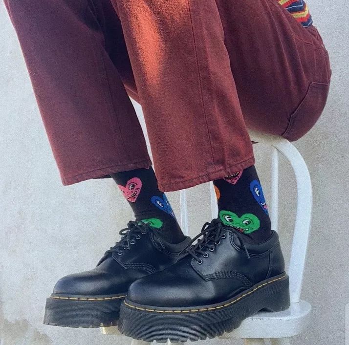 杨幂的经典穿法你学会了吗,杨幂袜子穿搭