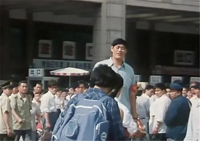 穆铁柱墓,中国第一巨人穆铁柱