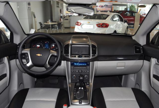 雪佛兰科帕奇七座越野车四驱,科帕奇四驱7座2.4报价