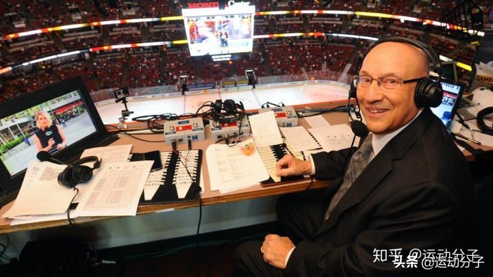 斯台普斯球馆雕像,斯台普斯中心门前的雕像