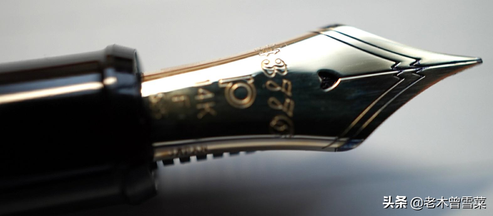 比较细的金尖钢笔,黄色笔尖和金尖钢笔区别