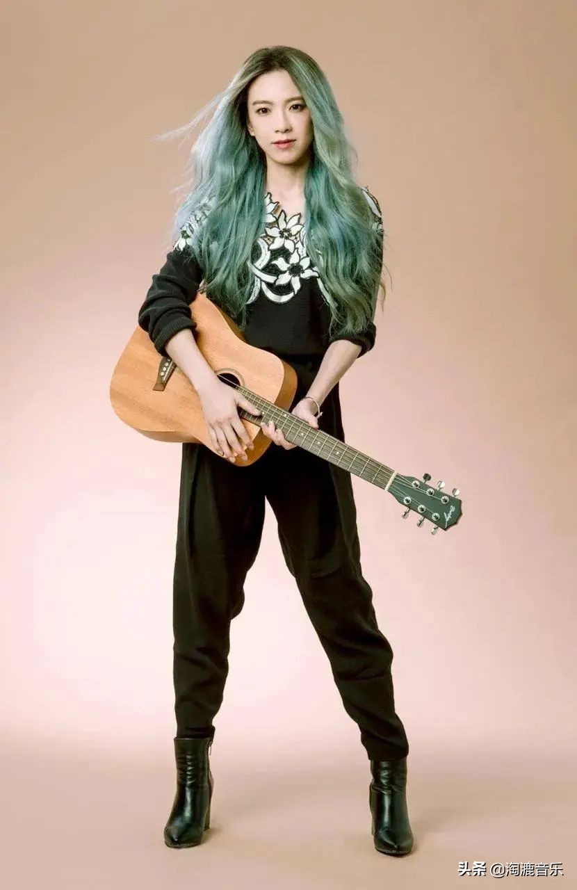 一夜痛失50万粉丝，因房租放弃生命，出道即巅峰的她为何沦落至此