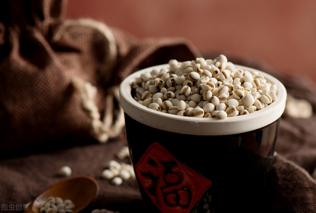 薏米和哪种红豆能健脾养胃,薏米红豆水正确小儿食疗健脾煮法