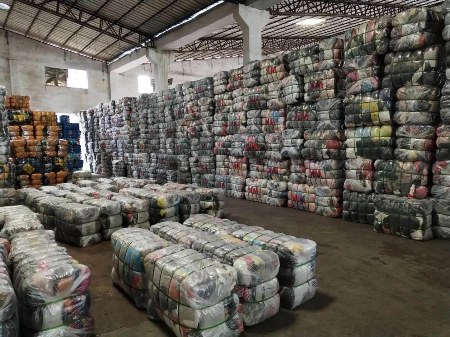 旧衣服回收分拣厂利润与风险,旧衣服回收利润有多少钱一斤