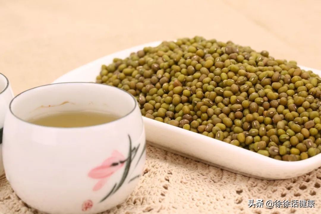 绿豆汤清热解毒清凉一夏,炎炎夏日唯有绿豆汤最清凉解暑