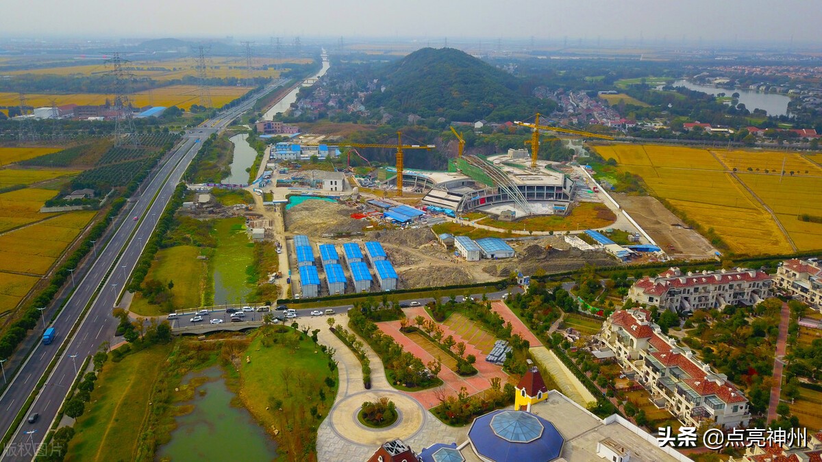 中国各省自治区的最高峰,各省最高峰是哪个省